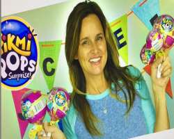 Amy has immense love for Kids. She loves to explore new toys for kids and then create videos reviewing the toys.